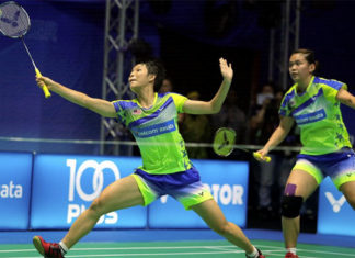 Chow Mei Kuan (left)/Lee Meng Yean are Malaysia's sole survivors at Korea Masters. (photo: AP)