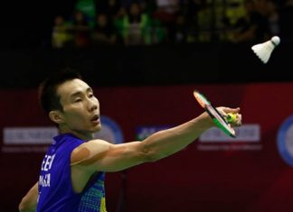Lee Chong Wei too strong for Angus Ng Ka Long at the 2017 BWF Super Series Finals in Dubai. (photo: AP)