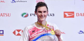 Viktor Axelsen is creating his own legacy in badminton. (photo: AP)
