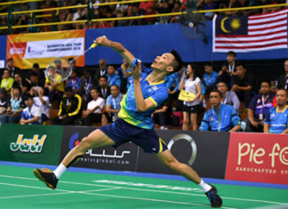 Lee Chong Wei turns down offer from a bookie.