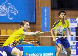Soong Fie Cho (right) and Tee Jing Yi are only one win away from winning the 2018 Malaysia International Challenge. (photo: AP)