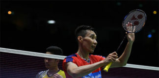 Lee Chong Wei beats Anthony Sinisuka Ginting in the Thomas Cup quarter-finals. (photo: AFP)