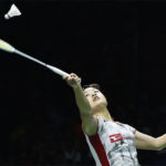 Okuhara Nozomi returns a shot from Nitchaon Jindapol of Thailand in the Uber Cup final. (photo: AP)