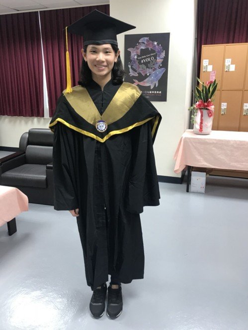 Congratulations to Tai Tzu-ying on getting her master degree. (photo: Facebook)