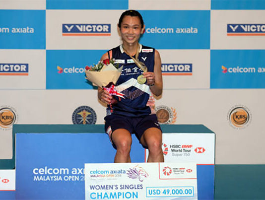 Tai Tzu Ying extends her win streak to 24 matches with the Malaysia Open triumph. (photo: AP)