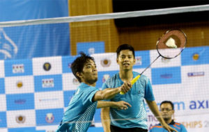 Arif Latif/Azriyn Ayub are fighting for their own success in badminton. (photo: Bernama)