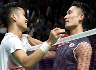Anthony Sinisuka Ginting beats Kento Momota in Asian Games round of 16. (photo: AFP)