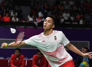 Jonathan Christie is a hit with female badminton fans in Indonesia. (photo: AFP)