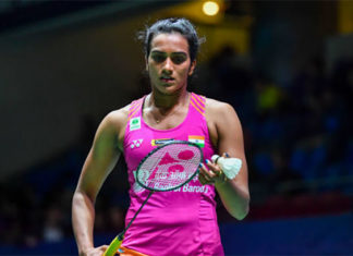 P.V Sindhu exacts revenge against Zhang Beiwen in the 2018 French Open first round. (photo: AFP)
