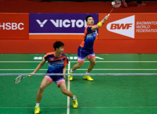 Aaron Chia/Soh Wooi Yik make SaarLorLux Open final. (photo: AFP)