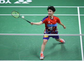 Wish Goh Jin Wei good luck in the 2018 World Junior Championships final. (photo: AFP)