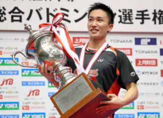 Kento Momota is the favorite to win BWF Male Player of the Year. (photo: AFP)
