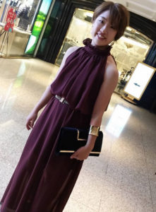It's completely different feel seeing Nozomi Okuhara in the beautiful outfit. (photo: BWF)