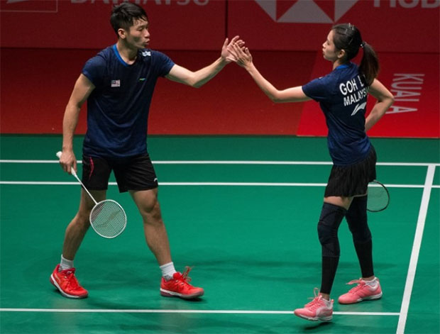 Chan Peng Soon/Goh Liu Ying hold off Goh Soon Huat/Shevon Jemie Lai 22-20, 22-20 to advance to Malaysia Masters semis. (photo: Bernama)