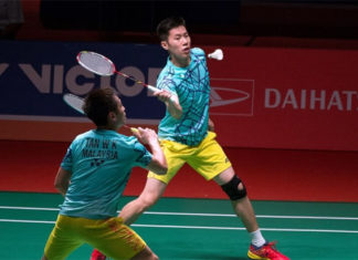 Goh V Shem/Tan Wee Kiong land sponsorship deal with Yonex. (photo: Bernama)