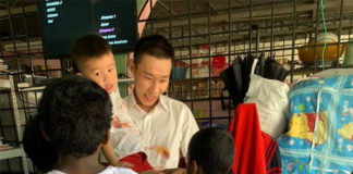 Total respect to Lee Chong Wei for his commitment to bring hope and joy to children in need. (photo: Sinar Ceria Facebook)