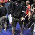 Angus Ng Ka Long suffers a knee injury. (photo: uppower)