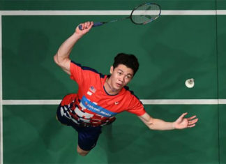 Lee Zii Jia has been considered as "the next Lee Chong Wei", it’s an unfair burden to put on a young and promising athlete. (photo: Mohd Rasfan/Afp/Getty Images)