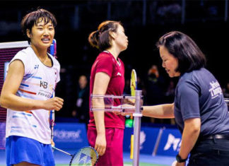 An Se Young (left) upsets Li Xuerui to win the 2019 New Zealand Open. (photo: BWF)