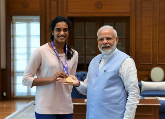 PV Sindhu meets India's Prime Minister Narendra Modi. (photo: Narendra Modi's Twitter)