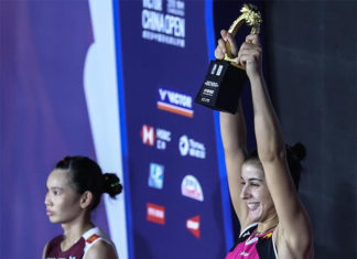 Carolina Marin defeats Tai Tzu Ying in China Open final. (photo: AFP)