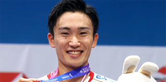 Kento Momota is the new king of badminton.
