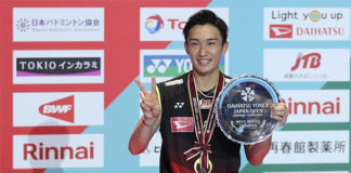Kento Momota plays his Japan national championship first round match on Wednesday. (photo: Xinhua)