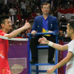 Anthony Sinisuka Ginting (R) to play Chen Long in the 2019 BWF World Tour Finals semis. (photo: AFP)