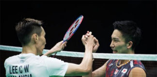 Lee Chong Wei wishes Kento Momota a speedy recovery. (photo: AFP)