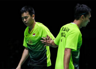 Hendra Setiawan (left) is finally at home after a nearly two-week quarantine because of the coronavirus. (photo: GettyImages)