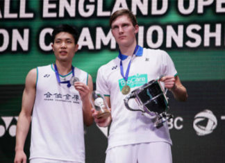 Viktor Axelsen gets a €250 Euro fine from BWF for breaking the BWR GCR Clothing Regulations. (photo: Xinhua)