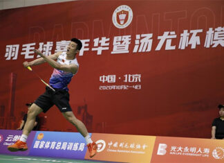 Chen Long takes the Fighting Dragon team over the Eagle team in the Thomas Cup simulation. (photo: Xinhua)
