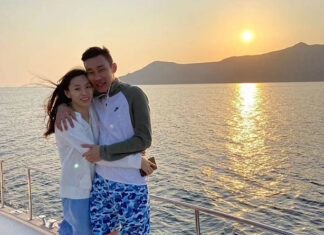 Happy Anniversary to Lee Chong Wei and Wong Mew Choo! (photo: Lee Chong Wei's Facebook)
