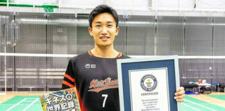 Kento Momota And Guinness World Records. (photo: Guinness World Records)