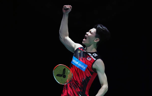 Lee Zii Jia pumps his fist after his 2021 All England semi-final victory. (photo: Naomi Baker/Getty Images)