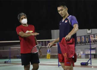 Jonatan Christie (R) is training hard before the Tokyo Olympics. (photo: PBSI)