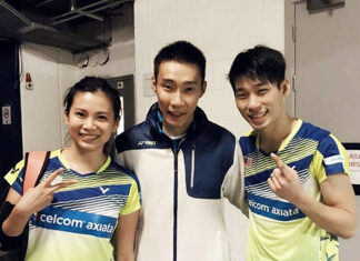 Lee Chong Wei (middle) stands up for Chan Peng Soon(R)/Goh Liu Ying against online haters. (photo: Bernama)