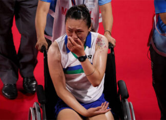 Zhang Beiwen is recovering well after Achilles tendon surgery. (photo: Lintao Zhang/Getty Images, video: Zhang Beiwen's Facebook)