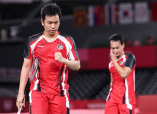 Hendra Setiawan (L) is arguably one of the most respected players in the sport of badminton. (photo: Lintao Zhang/Getty Images)