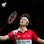 Chen Yufei gives China a 1-0 lead by defeating Eoon Qi Xuan of Malaysia 21-13, 21-11 on Sunday. (photo: Shi Tang/Getty Images)