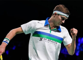 Viktor Axelsen beats Lee Zii Jia 21-19, 21-19 in the 2021 Denmark Open quarter-finals. (photo: Shi Tang/Getty Images)