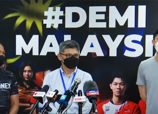 Rexy Mainaky (L), Kenny Goh, and Wong Choong Hann attend the BAM re-org press conference on Tuesday. (photo: BAM)