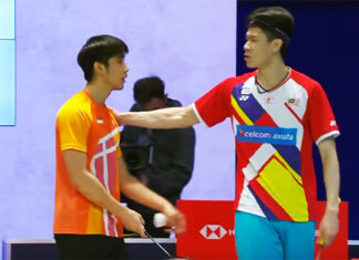 Loh Kean Yew (L) talks to Lee Zii Jia after Lee retires from the HYLO Open final. (photo: BWF)