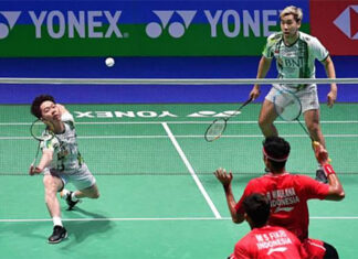 Marcus Fernaldi Gideon/Kevin Sanjaya Sukamuljo crash out of 2022 All England. (photo: Justin Tallis / AFP)