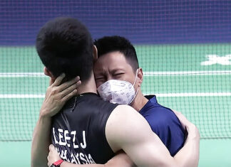 Indra Wijaya couldn't hold back his emotion as he witnessed Lee Zii Jia coming back from 4-11 down in the decider to win the 2022 Thailand Open title.
