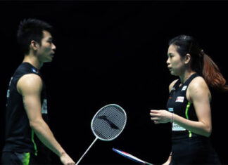 Chan Peng Soon wins the first match over his 13-year mixed doubles partner Goh Liu Ying in the 2022 Indonesia Masters first round. (photo: Shi Tang/Getty Images)