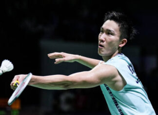 Kento Momota was seen practicing at the Axiata Arena on Sunday. (photo: Shi Tang/Getty Images)