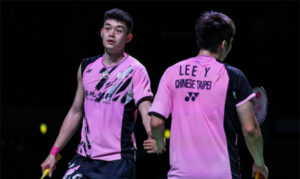 Wang Chi-Lin (L)/Lee Yang will not be playing together for a while. (photo: Shi Tang/Getty Images)