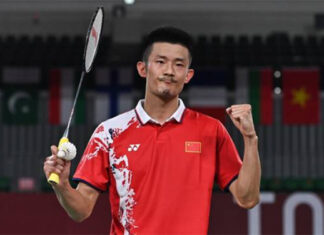 Congratulations to Chen Long on his wonderful badminton career and his retirement. (photo: AFP)