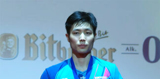 Full support to Chou Tien Chen and other victims (including Anthony Sinisuka Ginting) of this type of controversial calls from the very unprofessional BWF officials.